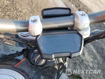 Zdjęcie 7 z 9 samochodu: 2017 DUCATI XDIAVEL VIN:ZDM13BKW1HB007519 - miniatura