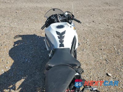 Zdjęcie 6 z 9 samochodu: 2021 KAWASAKI ZX636 K VIN:JKBZXJH11MA009236 - miniatura