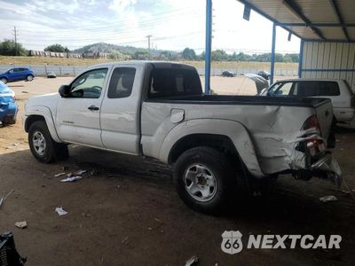 Trzecie zdjęcie samochodu z tyłu: 2012 TOYOTA TACOMA VIN:5TFUU4EN2CX042120 - miniatura