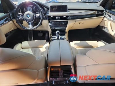 Zdjęcie 8 z 13 samochodu: 2016 BMW X5 XDRIVE35D VIN:5UXKS4C55G0N13514 - miniatura