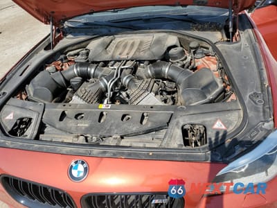 Zdjęcie 11 z 12 samochodu: 2014 BMW M5 VIN:WBSFV9C52ED593702 - miniatura