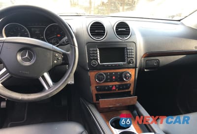 Zdjęcie 9 z 10 samochodu: 2008 MERCEDES-BENZ GL 450 4MATIC VIN:4JGBF71E48A316318 - miniatura