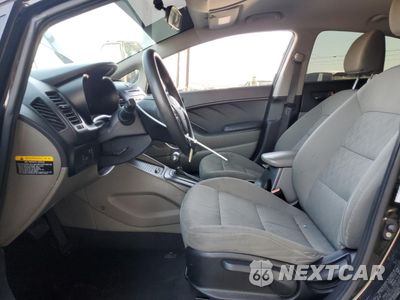 Zdjęcie 7 z 14 samochodu: 2014 KIA FORTE LX VIN:KNAFK4A65E5071510 - miniatura