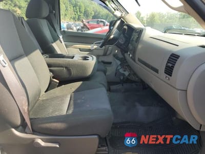 Zdjęcie 10 z 12 samochodu: 2011 CHEVROLET SILVERADO K1500 VIN:1GCNKPEAXBF204203 - miniatura