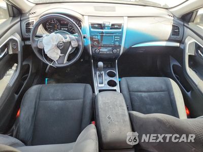 Zdjęcie 8 z 13 samochodu: 2014 NISSAN ALTIMA 2.5 VIN:1N4AL3AP3EC283384 - miniatura