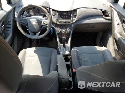 Zdjęcie 8 z 14 samochodu: 2019 CHEVROLET TRAX LS VIN:3GNCJKSB2KL208673 - miniatura