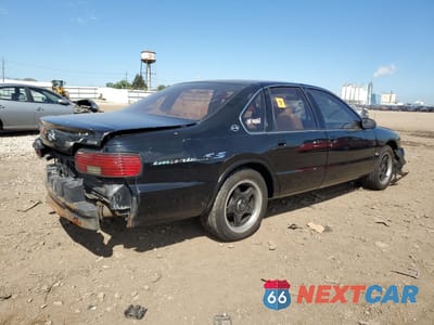 Trzecie zdjęcie samochodu z tyłu: 1996 CHEVROLET CAPRICE / IMPALA CLASSIC SS VIN:1G1BL52P0TR164834 - miniatura