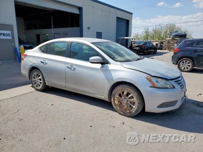 Czwarte zdjęcie samochodu z boku: 2014 NISSAN SENTRA S VIN:3N1AB7AP3EY237939 - miniatura