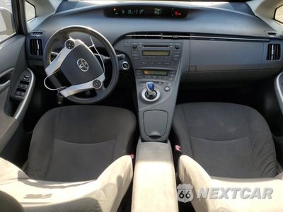 Zdjęcie 8 z 14 samochodu: 2010 TOYOTA PRIUS VIN:JTDKN3DU0A1303767 - miniatura