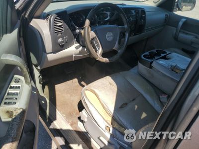 Zdjęcie 8 z 12 samochodu: 2007 GMC NEW SIERRA K1500 VIN:2GTEK19J271573594 - miniatura