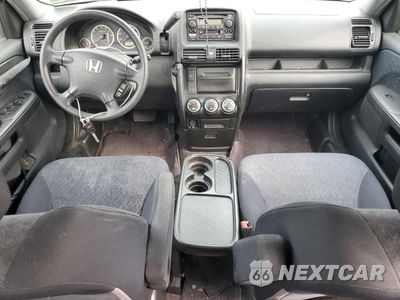 Zdjęcie 8 z 13 samochodu: 2005 HONDA CR-V LX VIN:JHLRD685X5C005357 - miniatura