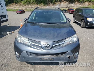 Piąte zdjęcie samochodu w środku: 2015 TOYOTA RAV4 LIMITED VIN:JTMDFREV7FD097014 - miniatura