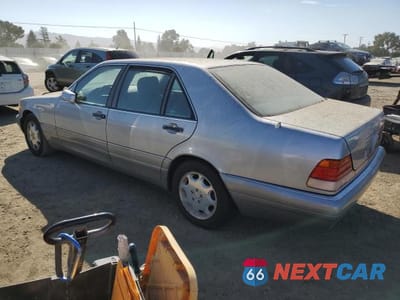 Drugie zdjęcie samochodu z przodu: 1996 MERCEDES-BENZ S 320 VIN:WDBGA33E1TA300132 - miniatura