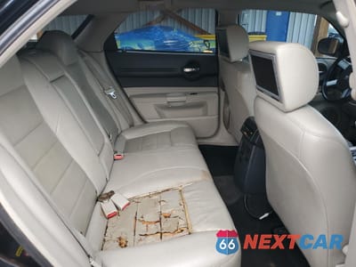 Zdjęcie 10 z 14 samochodu: 2006 DODGE MAGNUM R/T VIN:2D8GV57266H245329 - miniatura