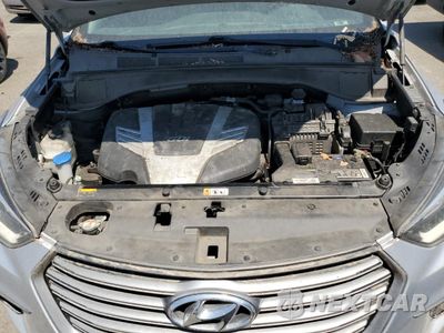 Zdjęcie 11 z 12 samochodu: 2017 HYUNDAI SANTA FE SE ULTIMATE VIN:KM8SR4HF7HU216278 - miniatura