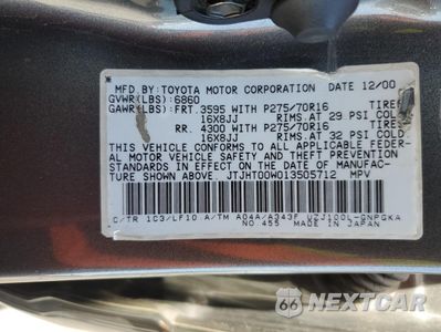 Zdjęcie 13 z 13 samochodu: 2001 LEXUS LX 470 VIN:JTJHT00W013505712 - miniatura