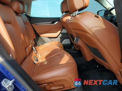 Zdjęcie 11 z 14 samochodu: 2018 MASERATI LEVANTE LUXURY VIN:ZN661XUL1JX298151 - miniatura