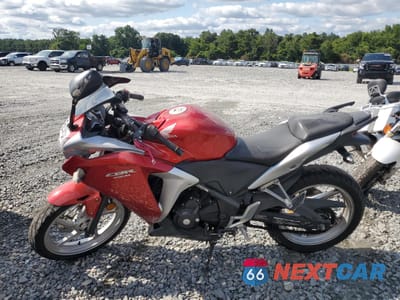 Trzecie zdjęcie samochodu z tyłu: 2012 HONDA CBR250 R VIN:MLHMC4103C5207839 - miniatura