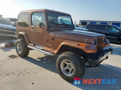 Czwarte zdjęcie samochodu z boku: 1987 JEEP WRANGLER LAREDO VIN:2BCCL8143HB514067 - miniatura