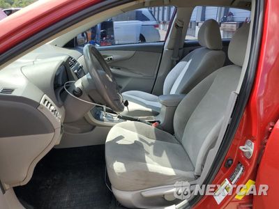 Zdjęcie 7 z 14 samochodu: 2010 TOYOTA COROLLA BASE VIN:2T1BU4EE4AC337013 - miniatura