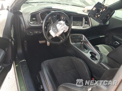 Zdjęcie 8 z 14 samochodu: 2019 DODGE CHALLENGER R/T SCAT PACK VIN:2C3CDZFJ6KH618481 - miniatura