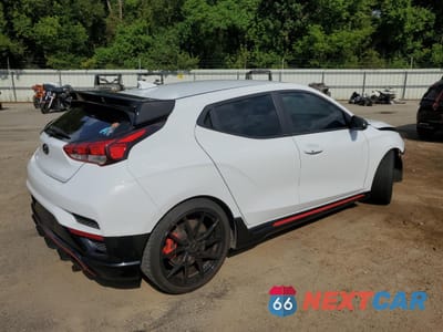 Trzecie zdjęcie samochodu z tyłu: 2020 HYUNDAI VELOSTER N VIN:KMHT36AH0LU006157 - miniatura