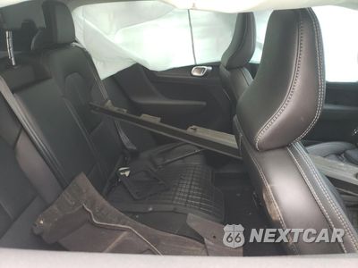 Zdjęcie 10 z 13 samochodu: 2025 VOLVO XC40 PLUS VIN:YV4L12UE0S2485658 - miniatura