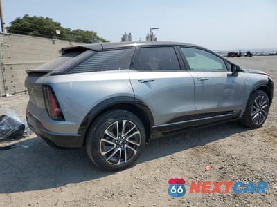 Trzecie zdjęcie samochodu z tyłu: 2025 CADILLAC OPTIQ SPORT VIN:3GYK3EMR4SS146168 - miniatura