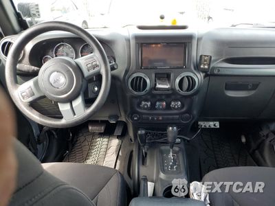 Zdjęcie 8 z 12 samochodu: 2015 JEEP WRANGLER UNLIMITED SPORT VIN:1C4BJWDG1FL703405 - miniatura