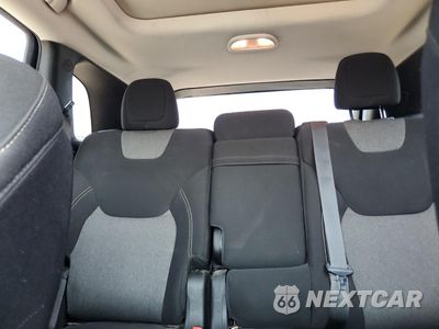 Zdjęcie 10 z 13 samochodu: 2014 JEEP CHEROKEE LATITUDE VIN:1C4PJLCB7EW208245 - miniatura