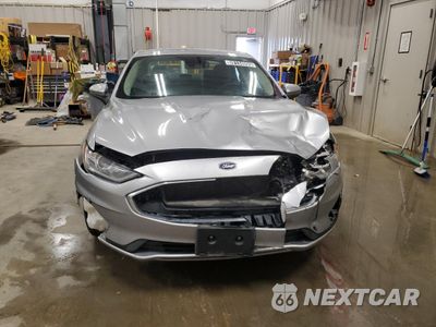 Piąte zdjęcie samochodu w środku: 2020 FORD FUSION SE VIN:3FA6P0HD4LR167873 - miniatura