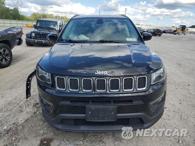 Piąte zdjęcie samochodu w środku: 2018 JEEP COMPASS LATITUDE VIN:3C4NJDBB9JT265075 - miniatura