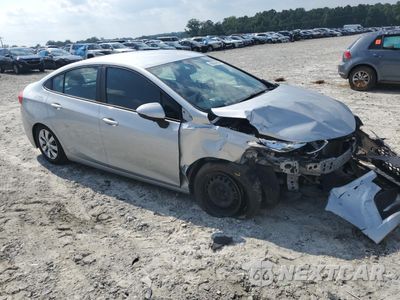 Czwarte zdjęcie samochodu z boku: 2017 CHEVROLET CRUZE LS VIN:1G1BC5SM2H7164701 - miniatura