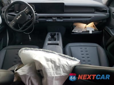 Zdjęcie 8 z 13 samochodu: 2024 KIA EV9 WIND VIN:KNDAFFS51R6042573 - miniatura
