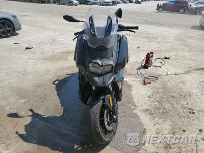 Drugie zdjęcie samochodu z przodu: 2019 BMW C 400 X VIN:WB40C1908KS876418 - miniatura