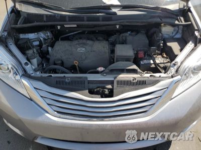 Zdjęcie 12 z 15 samochodu: 2017 TOYOTA SIENNA LE VIN:5TDKZ3DC9HS892083 - miniatura
