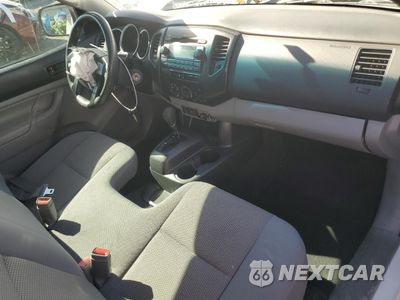 Zdjęcie 8 z 14 samochodu: 2012 TOYOTA TACOMA VIN:5TFNX4CN9CX016953 - miniatura