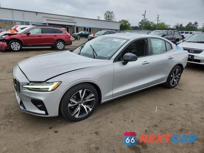 2024 VOLVO S60 PLUS 7JRL12TL6RG317847 - główne zdjęcie licytacji z USA - miniatura