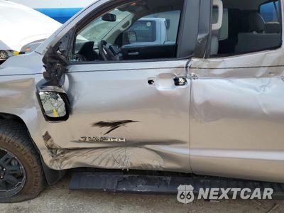 Zdjęcie 7 z 12 samochodu: 2015 TOYOTA TUNDRA DOUBLE CAB SR VIN:5TFUW5F10FX476617 - miniatura