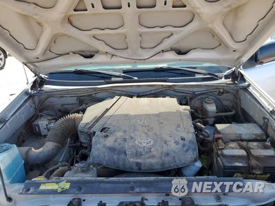 Zdjęcie 11 z 15 samochodu: 2008 TOYOTA TACOMA DOUBLE CAB VIN:5TELU42N18Z508698 - miniatura