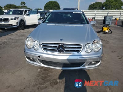 Piąte zdjęcie samochodu w środku: 2008 MERCEDES-BENZ CLK 350 VIN:WDBTJ56H48F250482 - miniatura