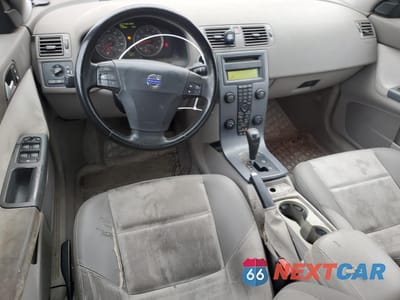 Zdjęcie 8 z 12 samochodu: 2007 VOLVO S40 2.4I VIN:YV1MS382872276597 - miniatura