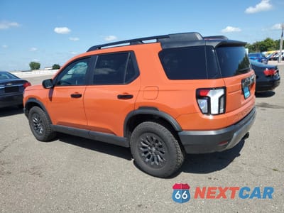 Trzecie zdjęcie samochodu z tyłu: 2026 HONDA PASSPORT TRAIL SPORT VIN:5FNYF9H53TB004300 - miniatura