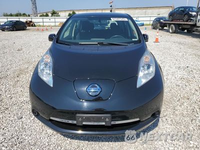 Piąte zdjęcie samochodu w środku: 2017 NISSAN LEAF S VIN:1N4BZ0CP4HC308036 - miniatura