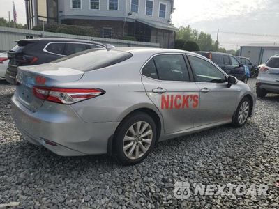 Trzecie zdjęcie samochodu z tyłu: 2019 TOYOTA CAMRY L VIN:4T1B11HK9KU188395 - miniatura