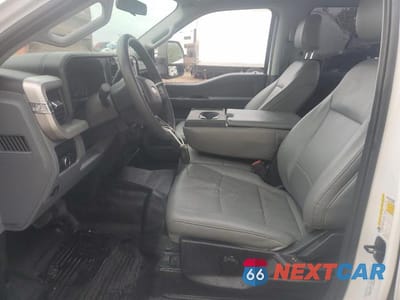 Zdjęcie 7 z 12 samochodu: 2024 FORD F350 SUPER DUTY SUPER DUTY VIN:1FT8W3DTXREC06692 - miniatura