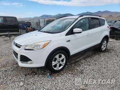 2016 FORD ESCAPE SE 1FMCU9GX2GUA98617 - główne zdjęcie licytacji z USA - miniatura
