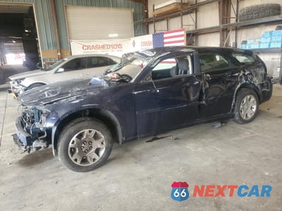 2005 DODGE MAGNUM SE 2D4FV48T15H531683 - główne zdjęcie licytacji z USA - miniatura