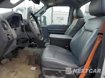 Zdjęcie 7 z 12 samochodu: 2014 FORD F450 SUPER DUTY VIN:1FDUF4GY6EEA62558 - miniatura
