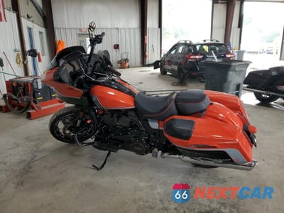 Trzecie zdjęcie samochodu z tyłu: 2024 HARLEY-DAVIDSON FLTRXSE VIN:1HD1TC615RB959908 - miniatura